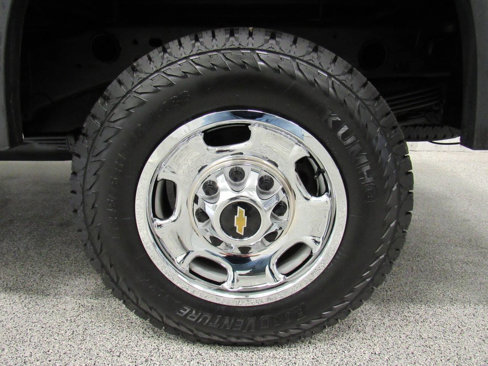 Used 2021 Chevrolet Silverado 2500 W/T w/ WT Fleet Convenience Package image 11