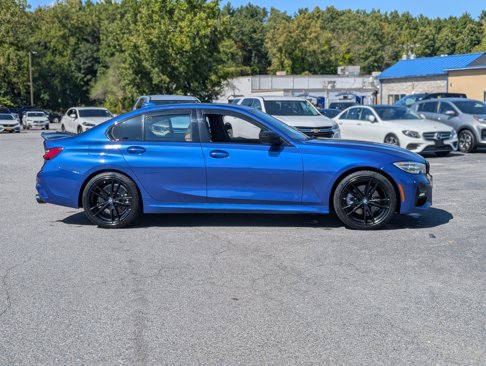 Used 2021 BMW 330i xDrive Sedan w/ M Sport Package image 12