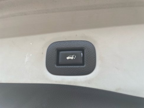 Used 2016 Nissan Rogue SL image 10
