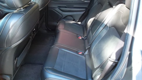 Used 2024 Jeep Grand Cherokee Altitude image 9