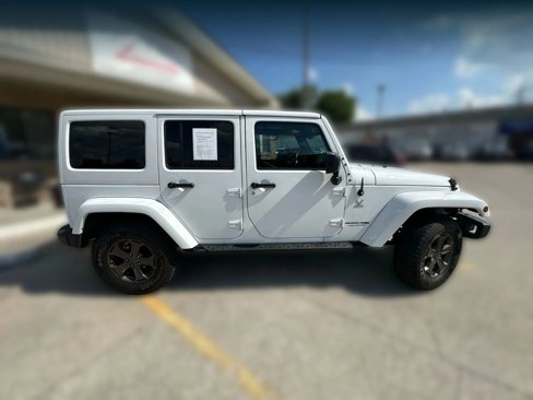Used 2018 Jeep Wrangler Unlimited Sport image 8