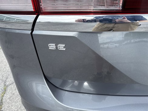 New 2025 Volkswagen Atlas SE image 7