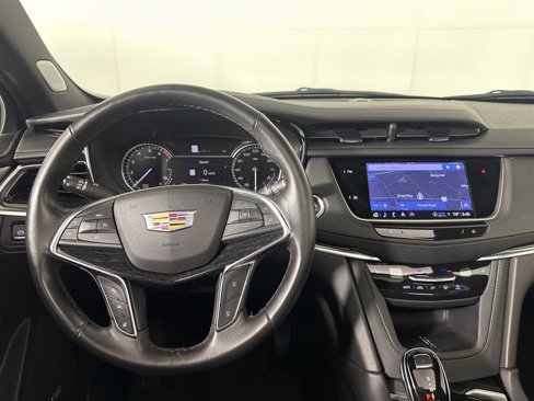 Certified 2023 Cadillac XT5 Premium Luxury image 9