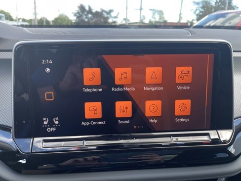 New 2025 Volkswagen Atlas Peak Edition SE image 20