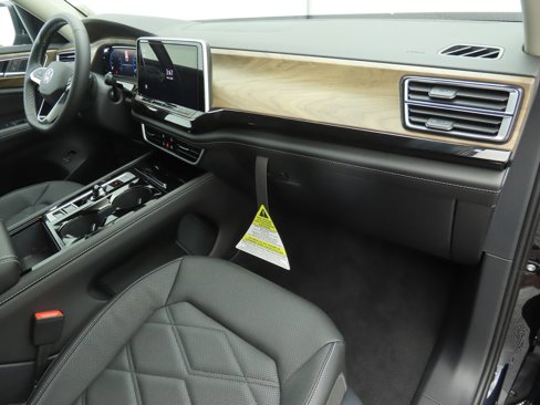 New 2026 Volkswagen Atlas SE image 18
