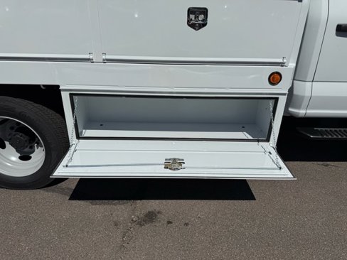 New 2026 Ford F550 4x4 Crew Cab Super Duty image 9