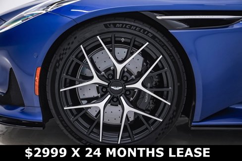 Used 2025 Aston Martin DB12 Convertible image 16