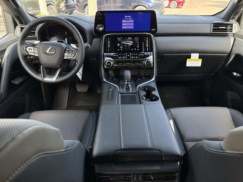 New 2025 Lexus LX 700h Overtrail image 16
