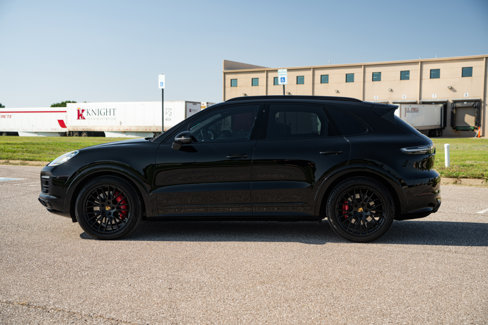 Used 2021 Porsche Cayenne GTS image 8
