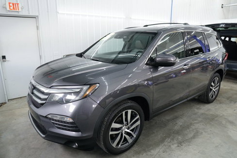 Used 2017 Honda Pilot Touring image 7