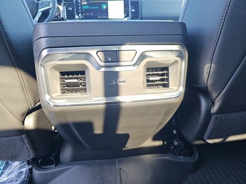 New 2026 Chevrolet Silverado 1500 LTZ w/ LTZ Premium Package image 26