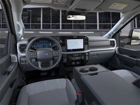 New 2026 Ford F250 XLT w/ XLT Premium Package image 9