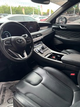 Used 2022 Hyundai Palisade Calligraphy image 9