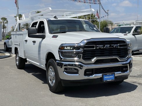 New 2025 RAM 2500 Tradesman w/ Chrome Appearance Group image 8