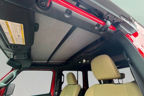 Used 2023 Jeep Wrangler Willys image 12