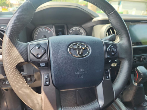 Used 2018 Toyota Tacoma TRD Off-Road image 20