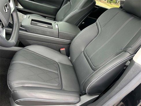 New 2025 INFINITI QX80 Sensory w/ Premium Cargo Package image 16
