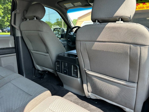 Used 2018 Ford F150 XLT w/ Equipment Group 302A Luxury image 17