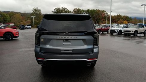 New 2026 Chevrolet Suburban High Country image 4