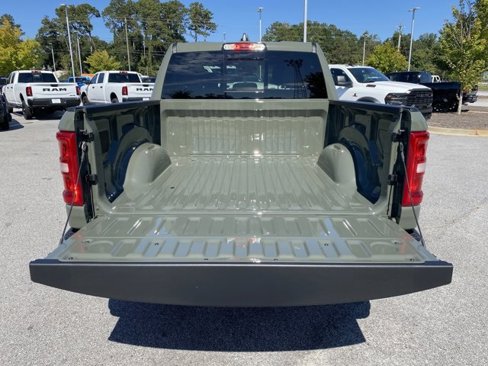 New 2026 RAM 1500 4x4 Crew Cab image 21