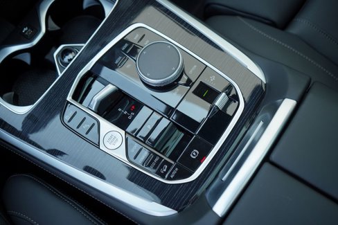 New 2026 BMW X7 M60i image 19