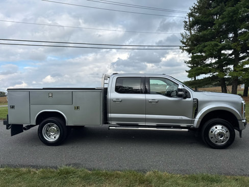 Used 2024 Ford F450 Lariat w/ Snow Plow Prep Package image 5