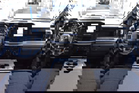 New 2025 Ford F250 XL w/ 360-Degree Camera Package image 18