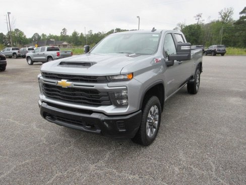 New 2026 Chevrolet Silverado 2500 Custom w/ Custom Value Package image 2