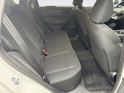 Used 2026 Nissan Rogue S image 17