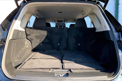 Certified 2025 Nissan Rogue SV image 20