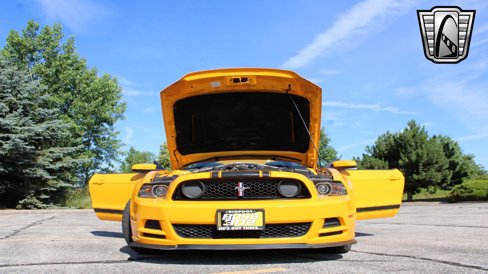Used 2013 Ford Mustang Boss 302 w/ Boss 302 Accessory Pkg image 25