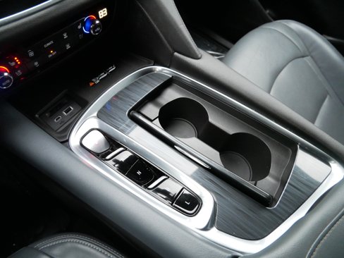 Used 2022 Buick Enclave Premium image 24