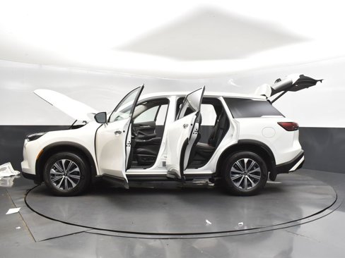 Used 2025 INFINITI QX60 Pure image 48