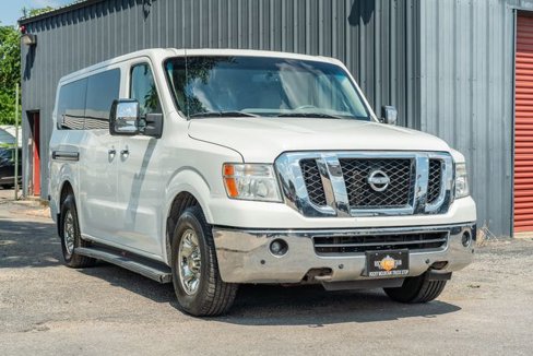 Used 2013 Nissan NV 3500 SL w/ Technology Pkg image 8