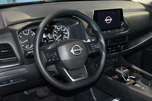 New 2026 Nissan Rogue S image 2
