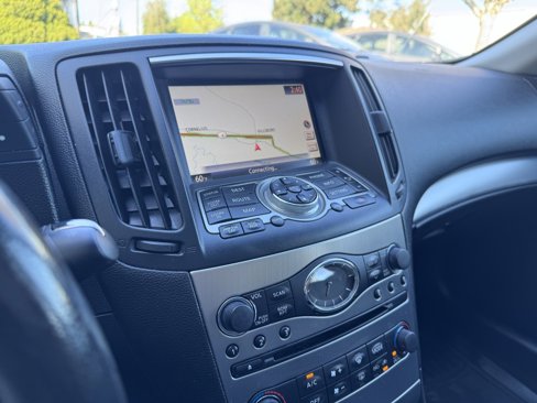 Used 2012 INFINITI G37 x image 23