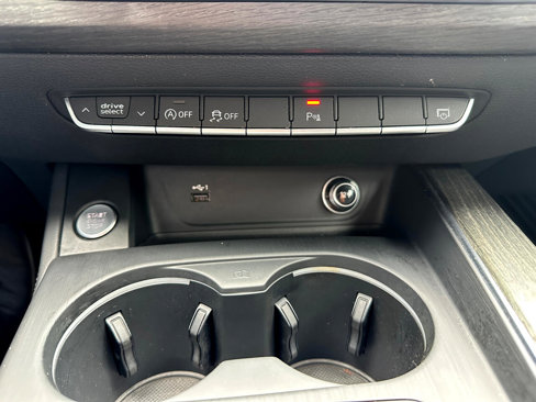Used 2019 Audi A4 2.0T Premium Plus w/ Premium Plus Package image 33