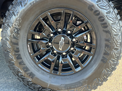 New 2026 Chevrolet Silverado 2500 ZR2 image 31