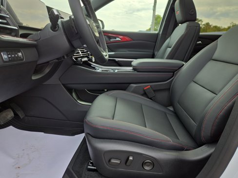 New 2026 Chevrolet Traverse Z71 w/ Enhanced Driving Package image 12