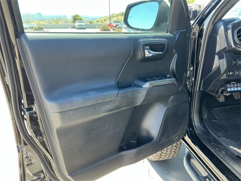 Used 2021 Toyota Tacoma TRD Pro image 31