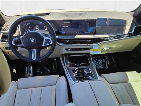 New 2026 BMW X7 M60i w/ Executive Package image 14
