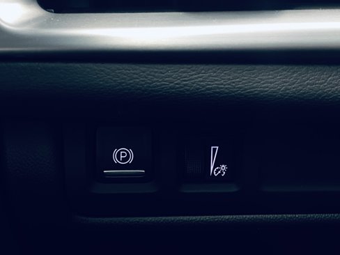 Used 2024 Cadillac XT4 Premium Luxury image 52