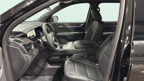 New 2026 GMC Acadia Denali w/ LPO, Floor Liner Package image 19