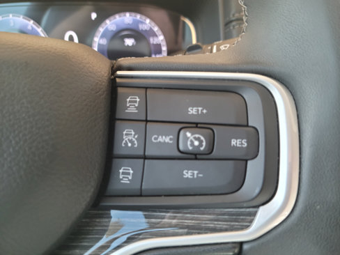 Used 2022 Jeep Wagoneer Series III image 11