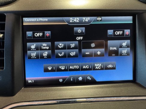 Used 2015 Lincoln MKS AWD w/ Equipment Group 201A image 31