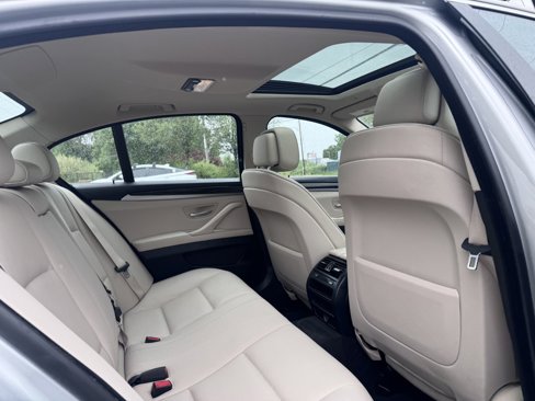 Used 2012 BMW 528i xDrive Sedan image 23