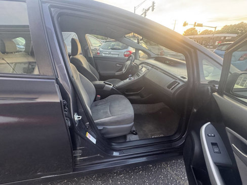 Used 2014 Toyota Prius Three image 10