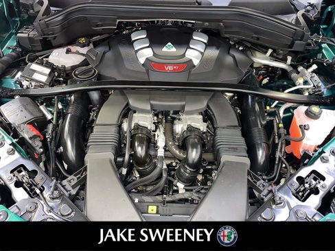 New 2024 Alfa Romeo Stelvio Quadrifoglio w/ Active Assist Plus Package image 32