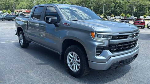 Used 2023 Chevrolet Silverado 1500 RST w/ Convenience Package II image 3