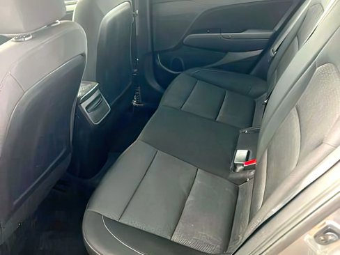 Used 2018 Hyundai Elantra SEL image 7